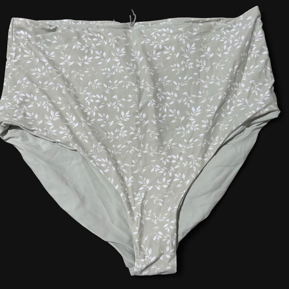 Plus Size Swim high waist reversible bottoms in a flattering full-coverage style
